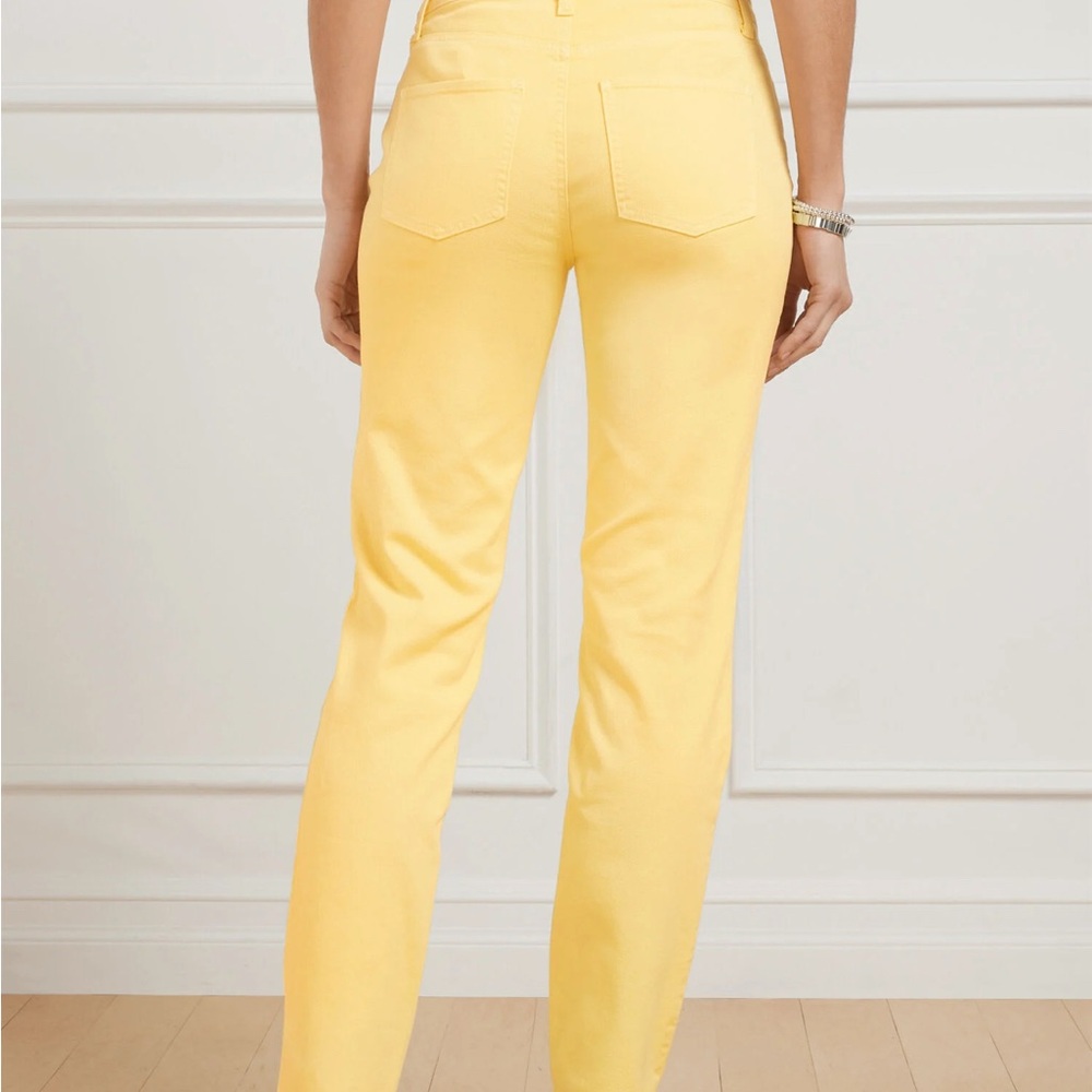 Talbots Mid Rise Pastel Yellow Jeans - Picture 2 of 2